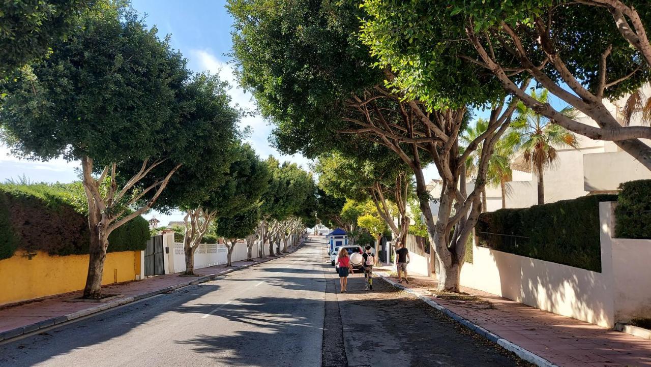Сasa de vacaciones Townhouse With Beautifull Sea View In Costabella