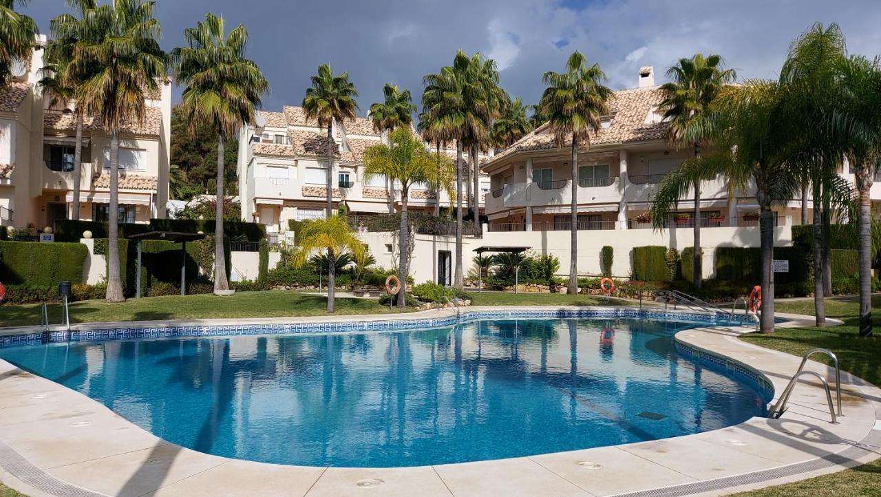 Townhouse With Beautifull Sea View In Costabella Vakantiehuis *